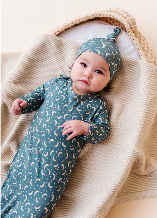 Bamboo Knotted Baby Gown – Love You To the Moon