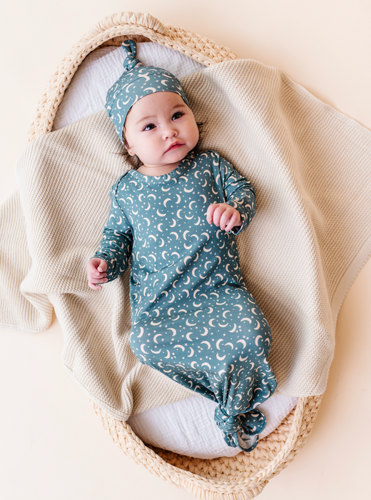 Bamboo Knotted Baby Gown – Love You To the Moon