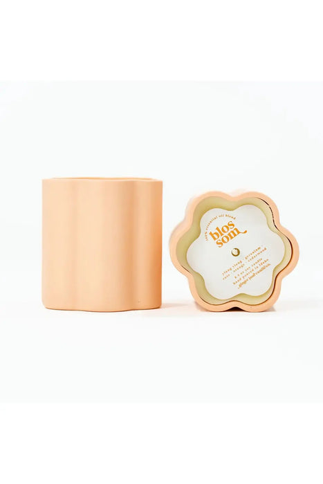 Ceramic Daisy Soy Candle - Blossom
